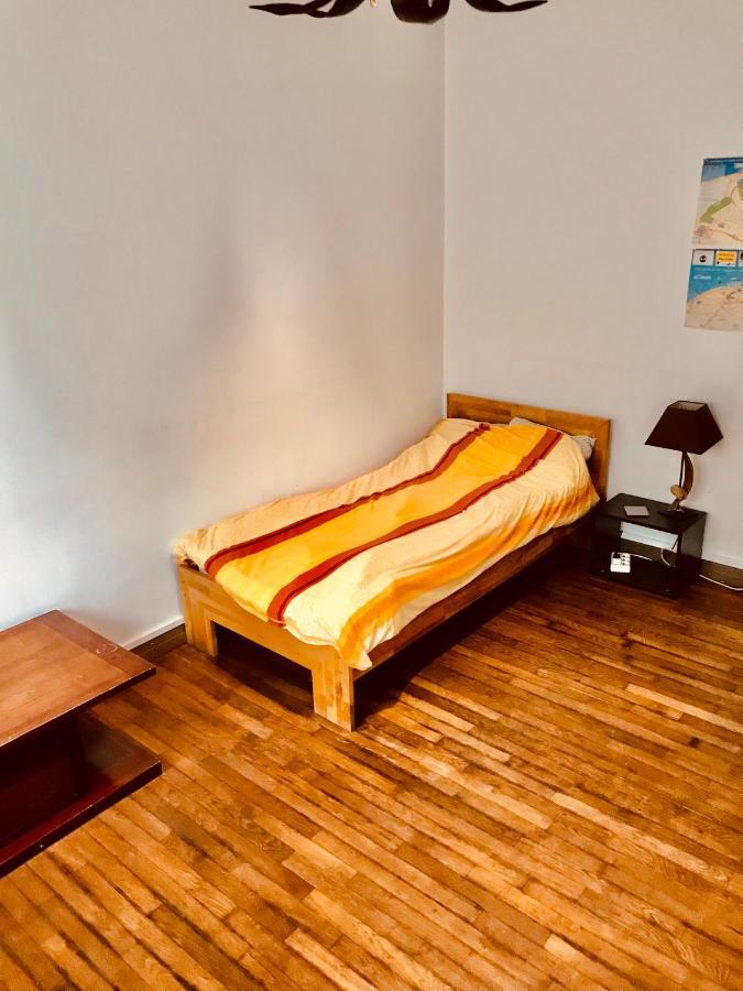 Royal Street Accommodation Кале Экстерьер фото